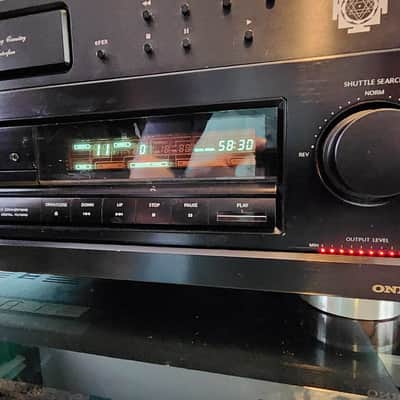 Onkyo GRAND INTEGRA DX-G10 CD PLAYER

 1989 Black image 2