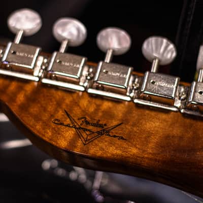 Fender CS American Custom Tele NOS 1-P R3AF MN SBT 2025 - Sapphire Blue Transparent image 4