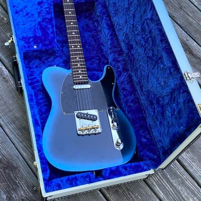 Fender American Professional II Telecaster with Rosewood Fretboard 2020 - Present - Dark Night image 1