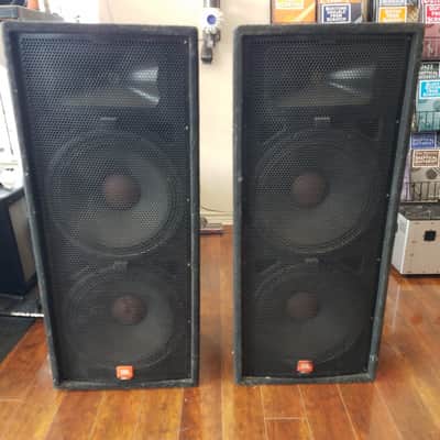 Used JBL JRX125 Dual 15" Speaker Pair image 2