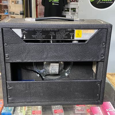 Fender Vibro Champ Amp 1977 image 9