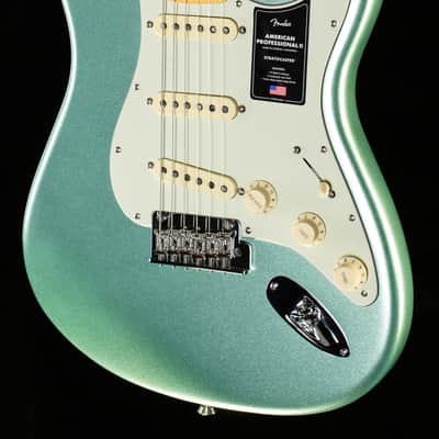 Fender American Professional II Stratocaster Mystic Surf Green Maple Fingerboard (219) image 1