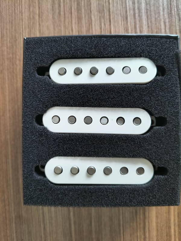 Tonerider Alnico 2 Blues Stratocaster pickup set image 1