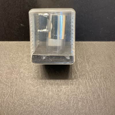 Yanagisawa Metal Mouthpiece Bb Tenor Saxophone Mouthpiece Ligature image 1