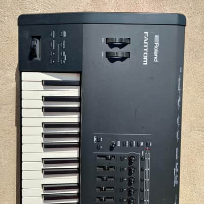 Roland Fantom 8 88-Key Workstation Keyboard 2019 - Present - Black image 2
