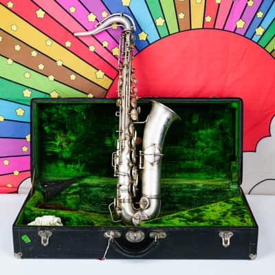 Early 1930s York Silver Plated Alto Saxophone, Hardcase, as is image 2