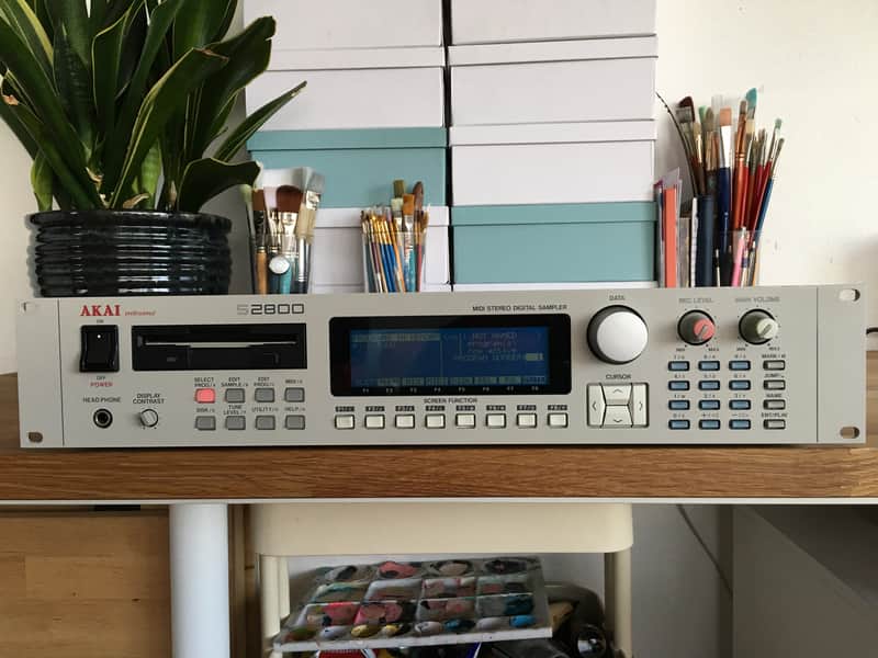 Akai S2800 MIDI Stereo Digital Sampler 1992 image 1