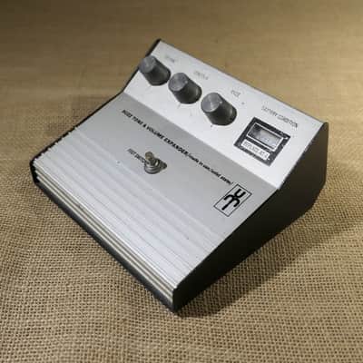 UMI Vintage 60s-70s Buzz Tone & Volume Expander Fuzz Distortion Effect Pedal Same Day Shipping #DP03 image 4