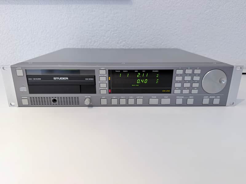 Studer D731 Studio CD Player - Silber