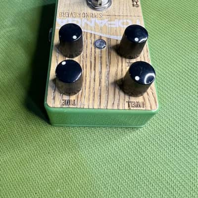Catalin Bread Topanga Reverb Pedal - Limited Edition “Woody” Finish image 3