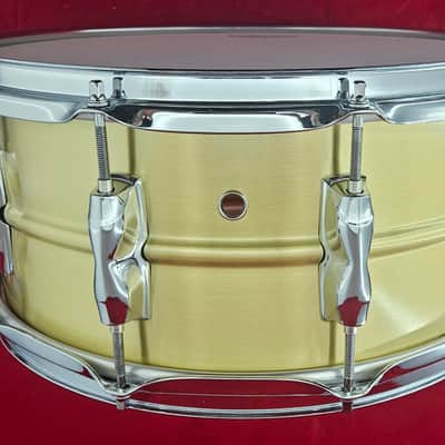 Yamaha Model RRS1465 Recording Custom 14x6.5 Brass Snare Drum - Brass image 3