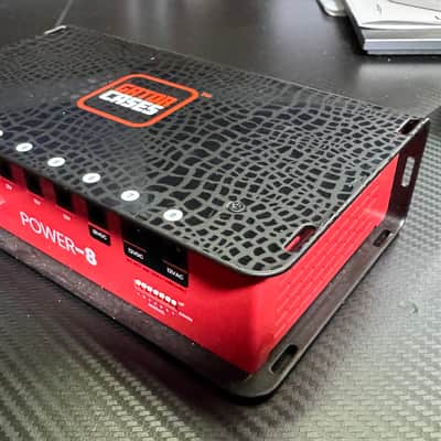 Gator GTR-PWR-8 Power Supply With 8 Isolated Outputs 2010s - Black image 3