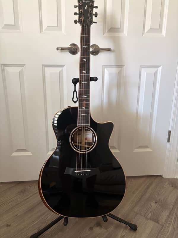 Taylor 814ce Blacktop 2023 - Black top, with Rosewood back and sides image 1