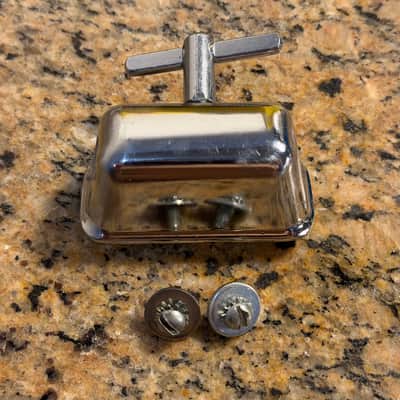 Camco Floor Tom Leg Bracket / L-Arm Cymbal Arm Bracket for Bass Drum with Mounting Screws image 2
