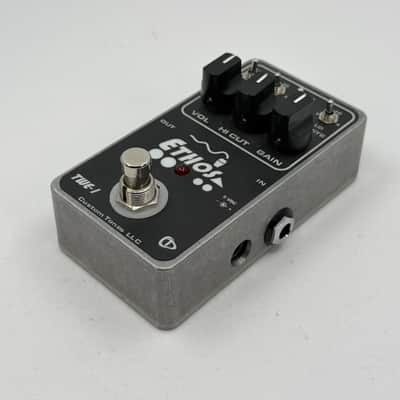Custom Tones LLC Ethos TWE-1 – Overdrive / Preamp – Excellent Condition – Original Box & Manual image 2
