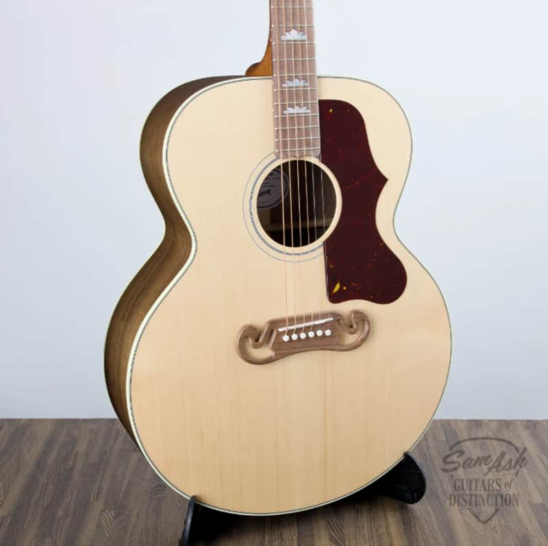 Gibson SJ 200 Studio Walnut Natural image 1