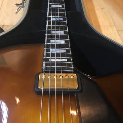Hofner Chancellor 2007 Violin Burst image 14