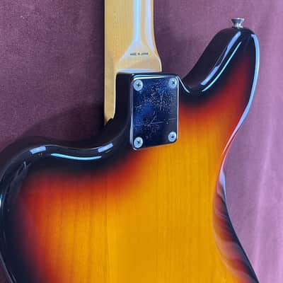 Fender Jaguar JG-66 (Fujigen) 1993 - 3Tone Sunburst image 9