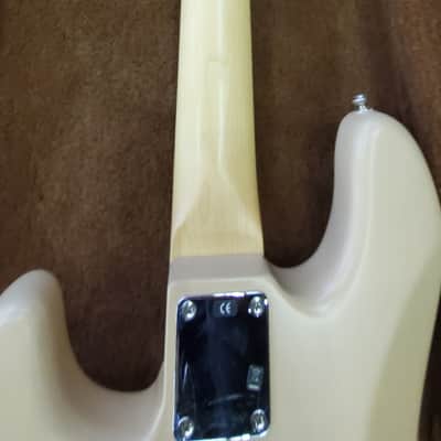 Fender Highway One P Bass 60th Anniversary  2006 Blonde image 7