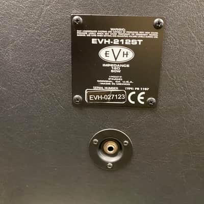 EVH 5150 III/212ST Stack image 12
