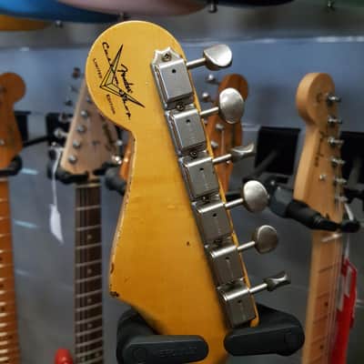 FENDER - Custom Shop Limited Fat 50s Stratocaster Relic Aged India Ivory 9235001501 image 7