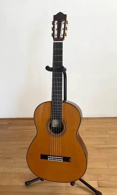 Yamaha GC82 Classical Guitar - Exquisite image 1