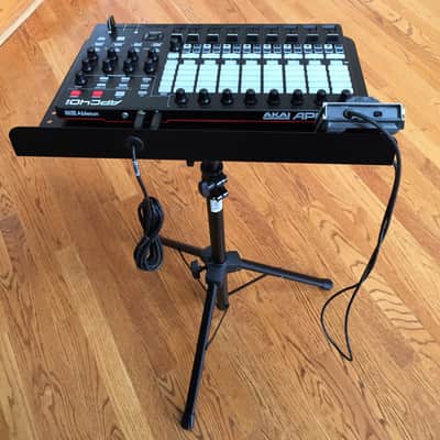 AKAI APC40 MK II, Ableton pad controller on stand,foot switch and USB extension image 2
