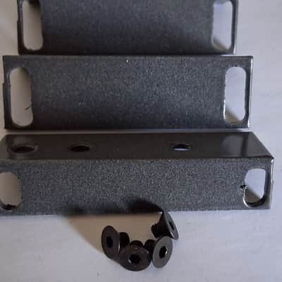 Rack ear kit to fit Ensoniq Mirage / ESQ-m rack with mounting screws