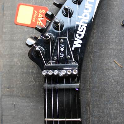 Washburn Ace Frehley AF-40 V Lightning Bolt Very Rare Guitar 1986 Black/White image 20