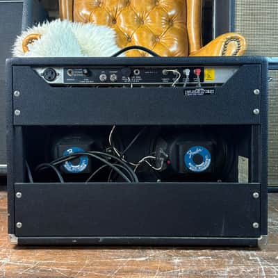 1976 Fender Vibrolux Reverb Vintage 1970s CBS Silverface Made In USA 2x10 Tube Combo Amplifier W/ Original Footswitch & Cover! image 2