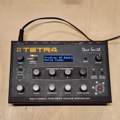 Dave Smith Instruments Tetra Desktop 4-Voice Polyphonic