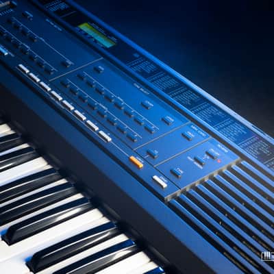 1988 Roland E-20 Vintage Synthesizer + cards image 6