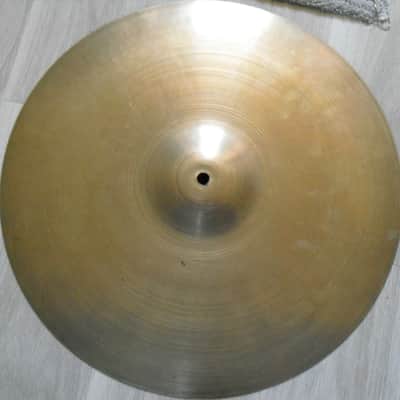 A. Zildjian 18