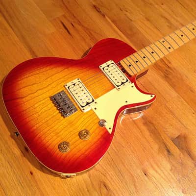 Strings & Things Custom Bluesmaster 1983 Cherry Sunburst : rare,  vintage, and unique ! image 2