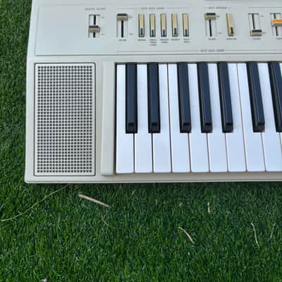 Yamaha PS-20 Automatic Bass Chord System 1981 - White image 2