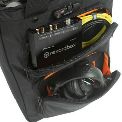 UDG Ultimate DJ/Producer Backpack Trolley For Ableton Push 3/Ecler DJ Warm4/Pioneer DJ CDJ-3000/Reloop RMX-95/Roland SPD-SX Pro (B-STOCK) image 9