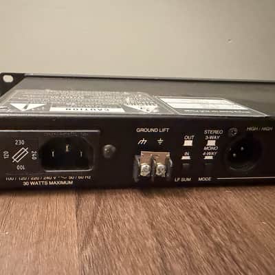 JBL M553 Stereo/ Mono Variable Crossover Working image 6