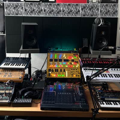 Behringer 2600 Semi-Modular Analog Synthesizer 2020 - Present - Black image 5