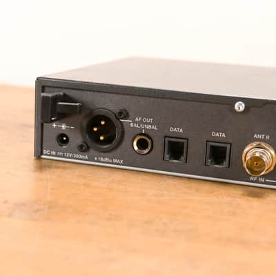 Sennheiser EM 100 G3 Receiver w/ SK 100 G2 Bodypack - A Range (NO PSU) CG010YY image 7