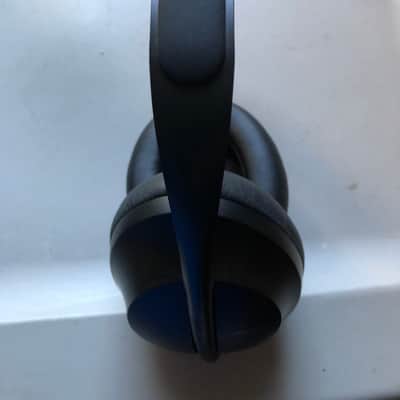 Bose Headphones 700 Wireless Noise Canceling image 7
