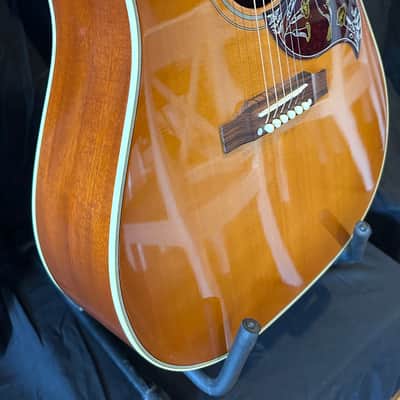 Gibson Hummingbird 2010 - 2013 - Heritage Cherry Sunburst image 3