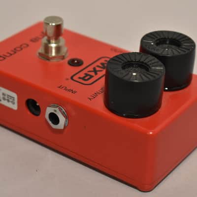 MXR M102 Dyna Comp Compressor Effect Pedal Red Block Logo Reissue image 4