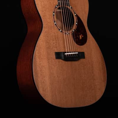 Eastman E2OM, Natural Cedar Top image 4