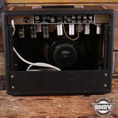 1965 Fender Princeton Reverb 12-Watt 1x12" Guitar Combo  Black Panel image 6