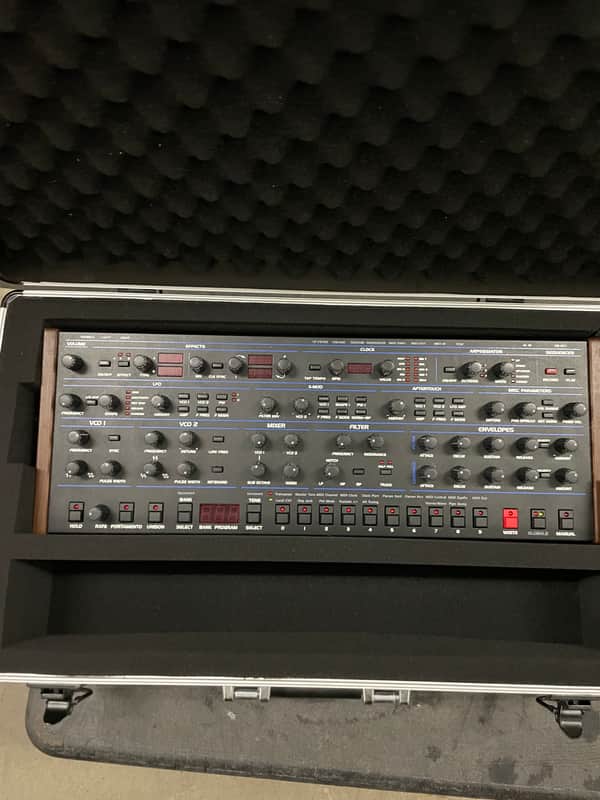Dave Smith Instruments OB-6 Desktop 6-Voice Polyphonic Synthesizer 2017 - Present - Black image 1