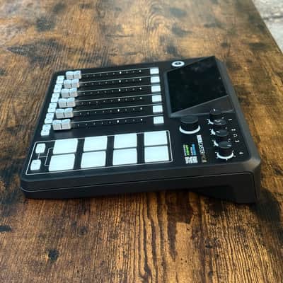 Rode RODECaster Pro II Podcast Production Studio - Free Shipping image 4