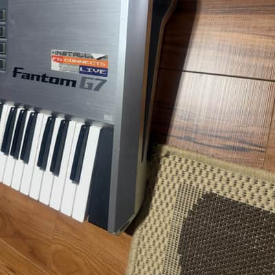 Roland Fantom-G7 76-Key Workstation Keyboard 2008 - 2010 - Silver image 7