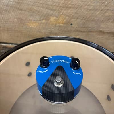 Dunlop FFM1 Silicon Fuzz Face Mini 2014 - Present - Blue image 6