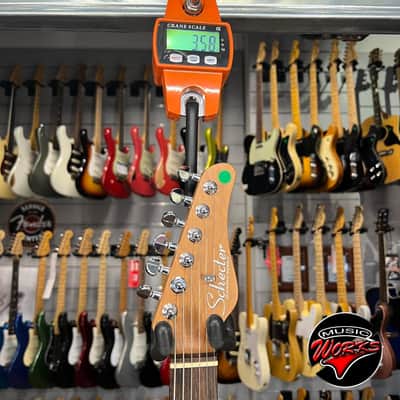 Schecter   Route 66 Arlington Hss White Refin image 3