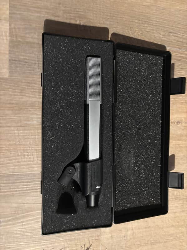 Sennheiser MD 441U Supercardioid Dynamic Microphone | Reverb Canada